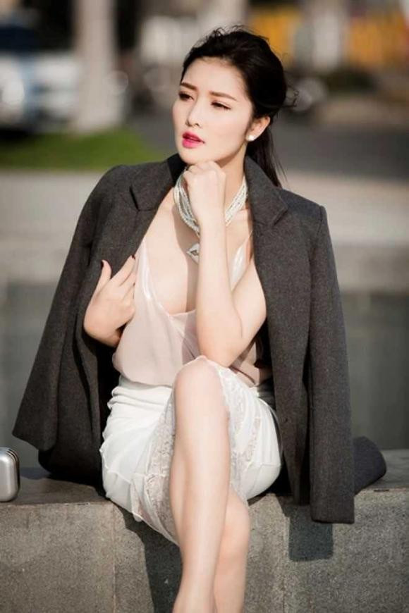 Bất ngờ cuộc sống hiện tại của Hoa hậu Việt duy nhất trả vương miện - Hình 7 Bat ngo cuoc song hien tai cua Hoa hau Viet duy nhat tra vuong mien-Hinh-7