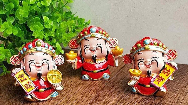 Mua gì trong ngày vía Thần Tài 2023 để gặp may mắn? Mua gi trong ngay via Than Tai 2023 de gap may man?