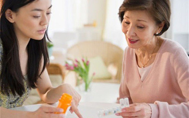 Muốn hòa hợp với mẹ chồng, các nàng dâu nhớ làm 3 việc này - Hình 3 Muon hoa hop voi me chong, cac nang dau nho lam 3 viec nay-Hinh-3