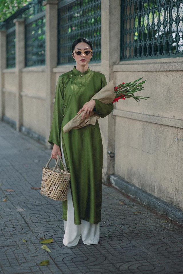 Hà Tăng diện áo dài Tết, khí chất chuẩn dâu hào môn - Hình 7 Ha Tang dien ao dai Tet, khi chat chuan dau hao mon-Hinh-7