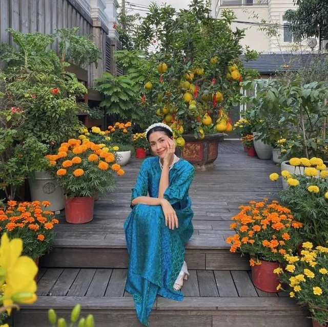 Hà Tăng diện áo dài Tết, khí chất chuẩn dâu hào môn - Hình 8 Ha Tang dien ao dai Tet, khi chat chuan dau hao mon-Hinh-8