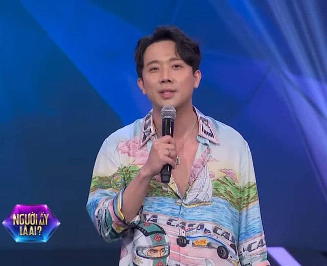 Trấn Thành mặc 'sexy' hơn cả 3 nữ cố vấn 'Người Ấy Là Ai' - Hình 8 Tran Thanh mac 'sexy' hon ca 3 nu co van 'Nguoi Ay La Ai'-Hinh-8