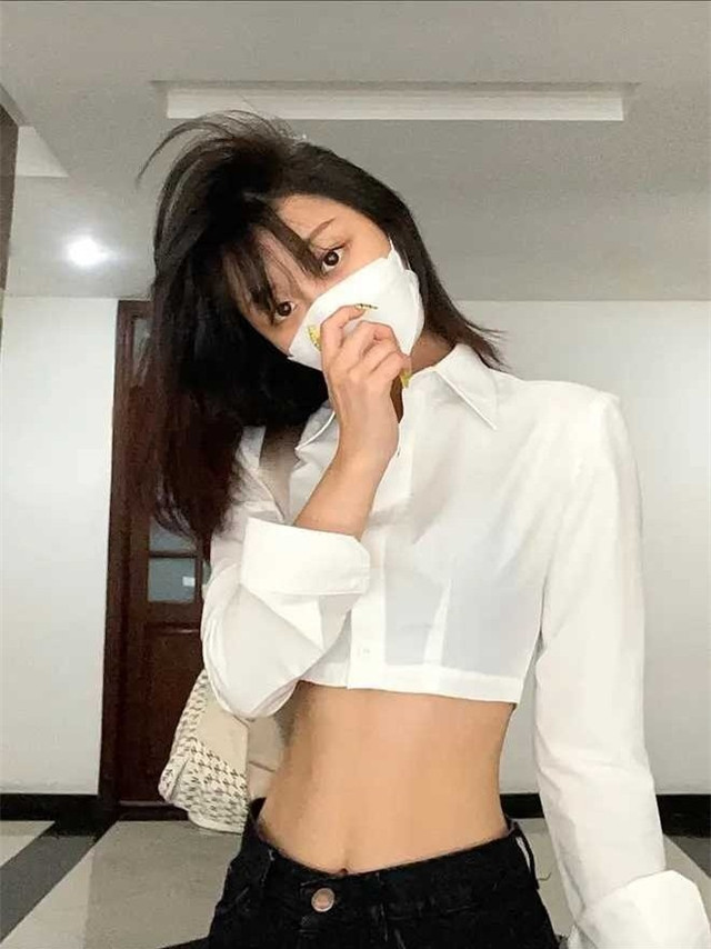 Hội mỹ nhân Việt sở hữu vòng eo nhỏ hơn Ngọc Trinh - Hình 22 Hoi my nhan Viet so huu vong eo nho hon Ngoc Trinh-Hinh-22