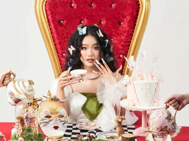Làn sóng TikToker gây nhốn nháo showbiz Việt - Hình 2 Lan song TikToker gay nhon nhao showbiz Viet-Hinh-2