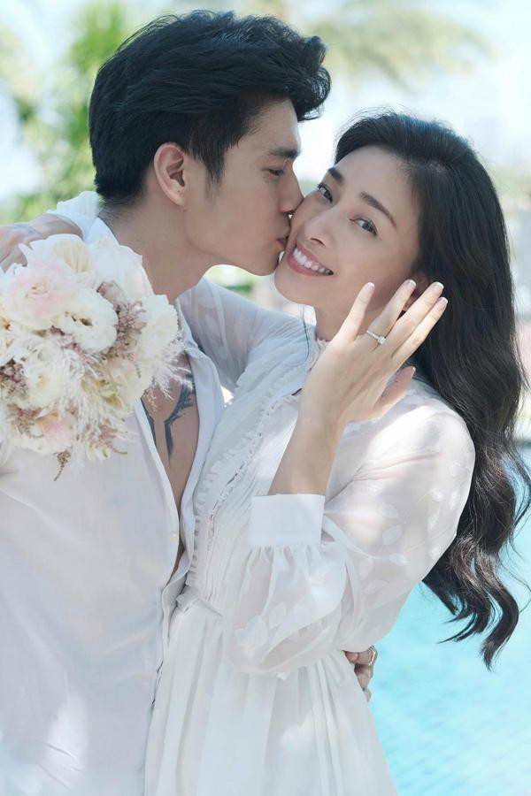 Ngô Thanh Vân hiếm hoi khoe hình xăm cá đôi, liên quan Huy Trần? - Hình 12 Ngo Thanh Van hiem hoi khoe hinh xam ca doi, lien quan Huy Tran?-Hinh-12
