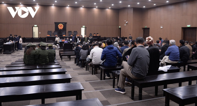 Xét xử vụ cháy chung cư mini: 72 đại diện bị hại có mặt - Hình 2 Xet xu vu chay chung cu mini: 72 dai dien bi hai co mat-Hinh-2