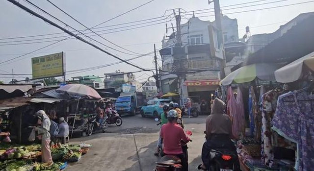 Điều tra vụ đập phá xe hơi công nghệ ở TP HCM - Hình 2 Dieu tra vu dap pha xe hoi cong nghe o TP HCM-Hinh-2