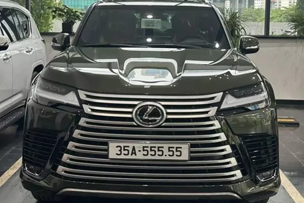 Đại gia lâu đài Thành Thắng tậu Lexus LX600 biển 35A-555.55