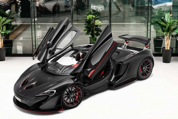 McLaren P1 Carbon Series siêu hiếm, siêu lướt hơn 80 tỷ đồng