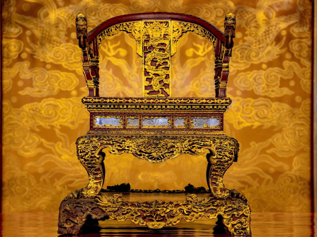 Ngai vàng là "chứng nhân" đặc biệt chứng kiến 143 năm thăng trầm của triều Nguyễn. Ảnh: Trung tâm Bảo tồn Di tích Cố đô Huế. Ngai vàng là "chứng nhân" đặc biệt chứng kiến 143 năm thăng trầm của triều Nguyễn. Ảnh: Trung tâm Bảo tồn Di tích Cố đô Huế.
