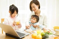 Bí quyết cân bằng giữa công việc và nuôi con