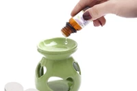 Rủi ro âm thầm khi xông tinh dầu sai cách