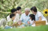 Khi mẹ chồng không thích con dâu về ngoại