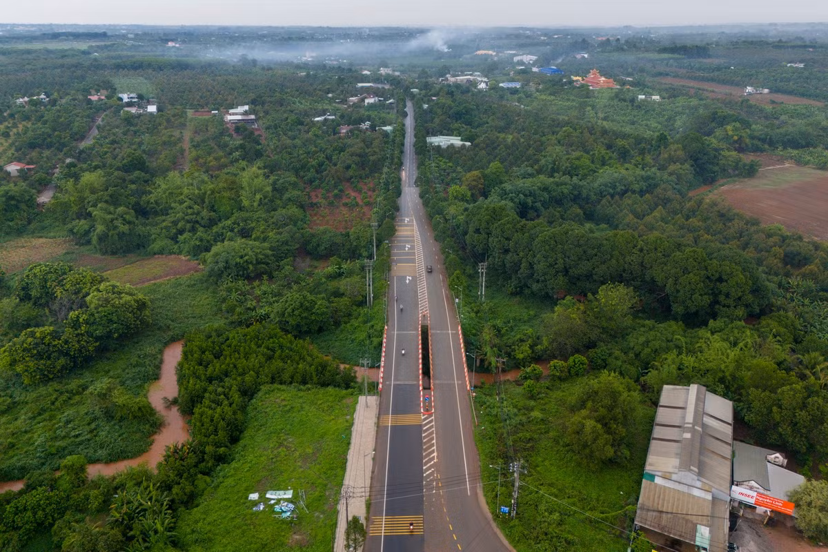 Trong tương lai, đường Vành đai 4 TP.HCM với tổng chiều dài toàn tuyến khoảng 159,3 km đi qua địa phận Bà Rịa - Vũng Tàu, TP.HCM, Đồng Nai, Long An cũng sẽ được xây dựng kết nối với cao tốc Long Thành - Hồ Tràm tại khu vực này.