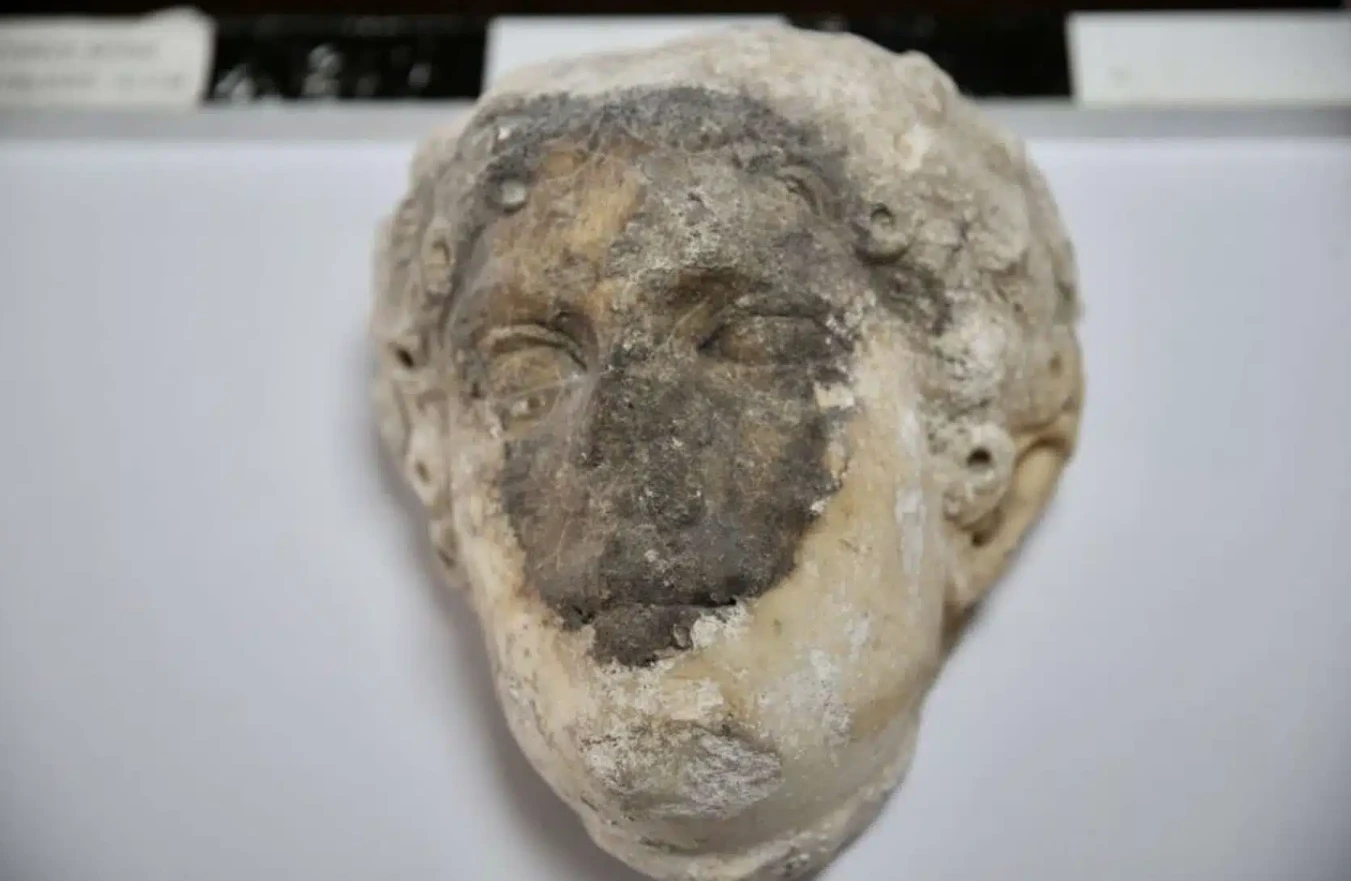 Phát hiện đầu tượng Hy Lạp cổ đại gây ngạc nhiên
