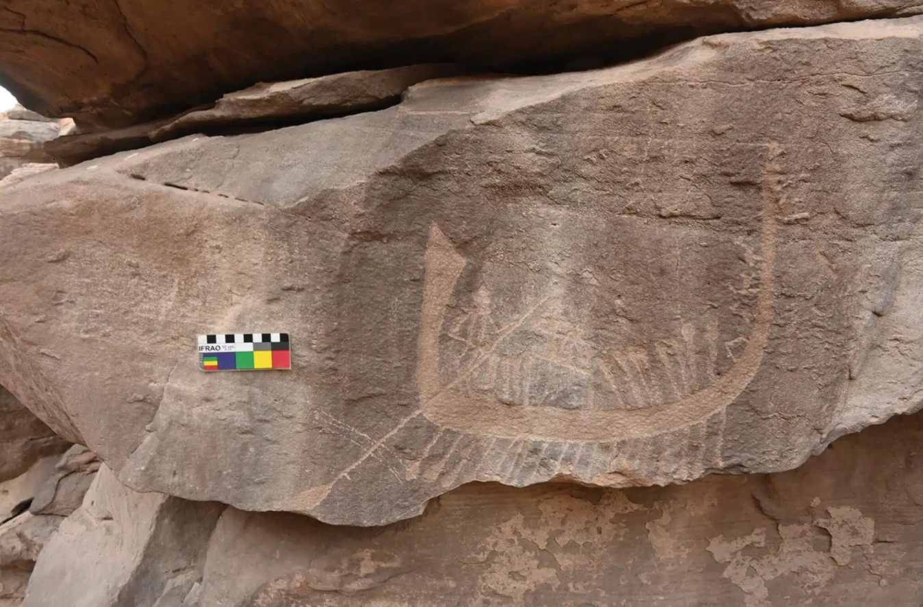 Tìm thấy dấu vết vị vua đầu tiên của Ai Cập trên tranh khắc đá cổ?