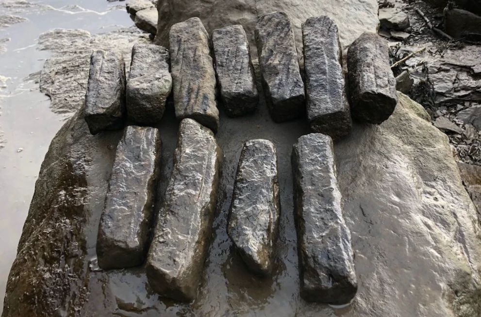 Soi dụng cụ mài dao La Mã cổ đại