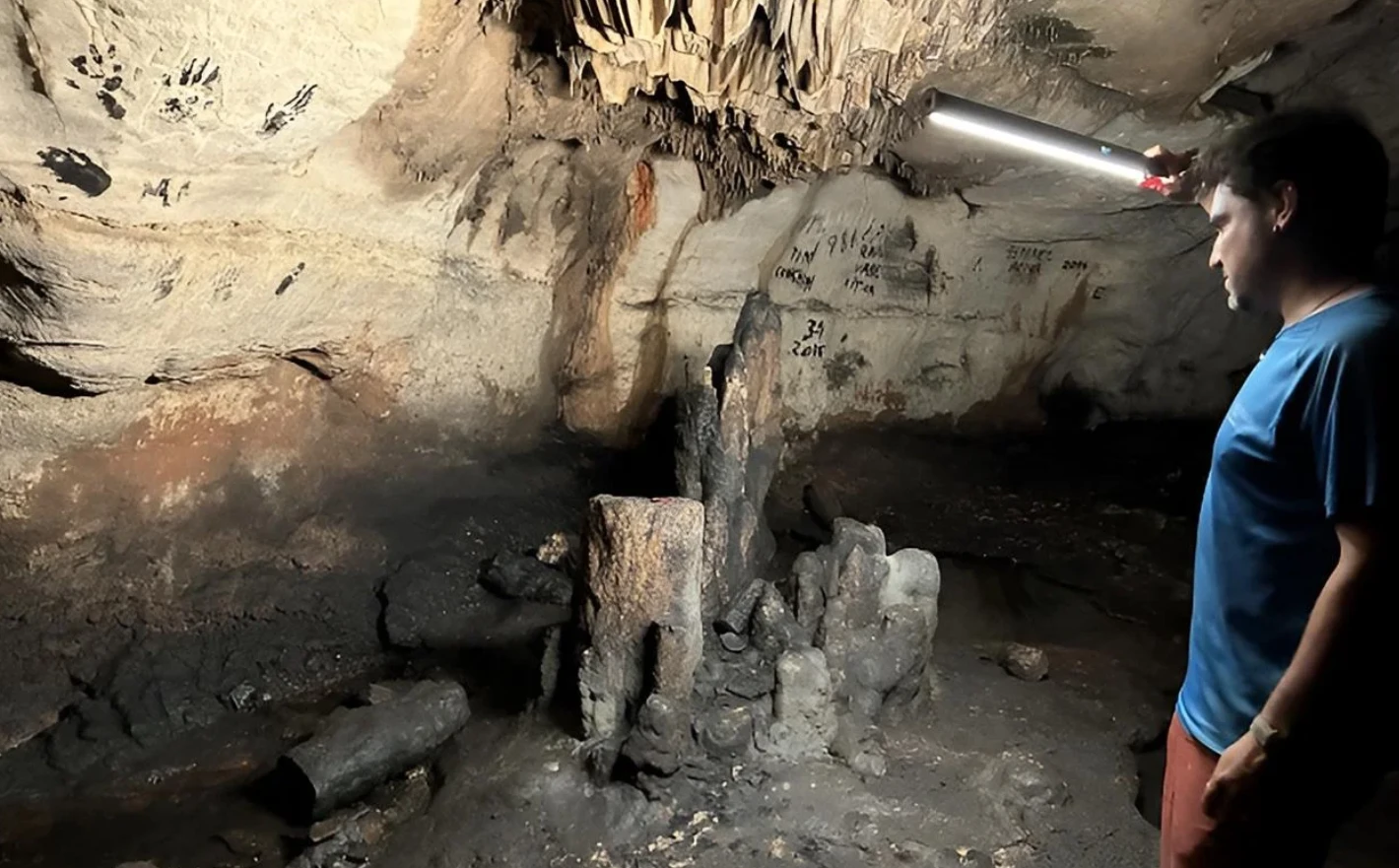 Hang động cổ đại hé lộ dấu tích La Mã lần đầu được phát hiện