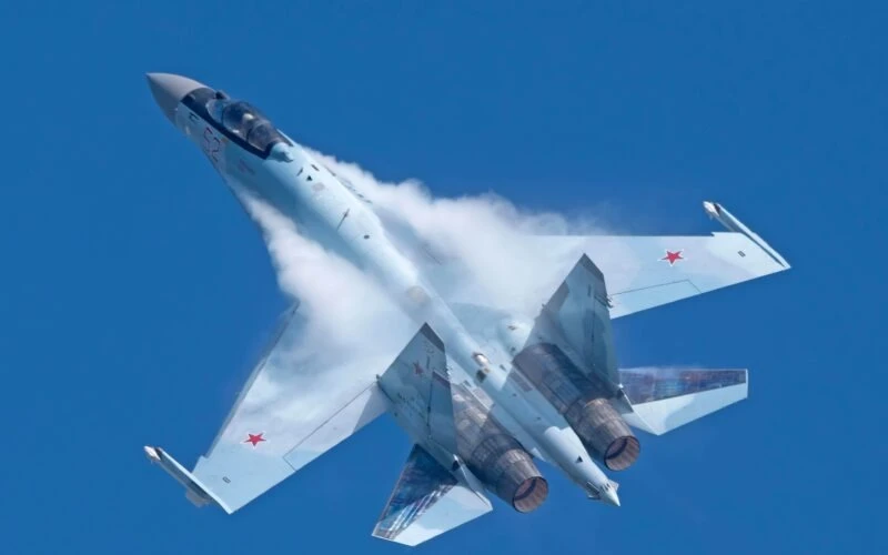 Lý do Iran chọn mua tiêm kích Su-35 từ Nga