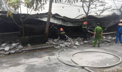  Cháy kinh hoàng tại Hải Dương, người dân bỏ chạy tán loạn