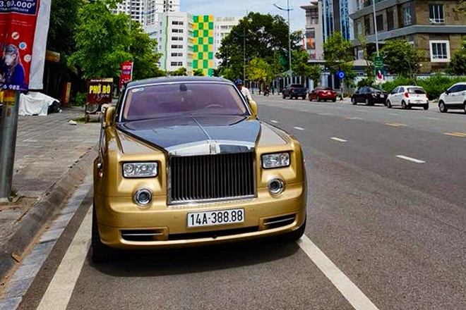 Rolls-Royce Phantom BKS14A-38888 thuộc sở hữu đại gia Quảng Ninh nào?