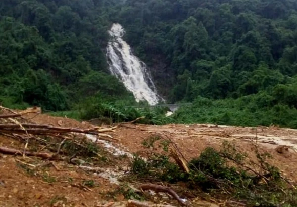 Tin nóng ngày 5/12: Hai người đàn ông chết trên võng trong rừng Quảng Bình