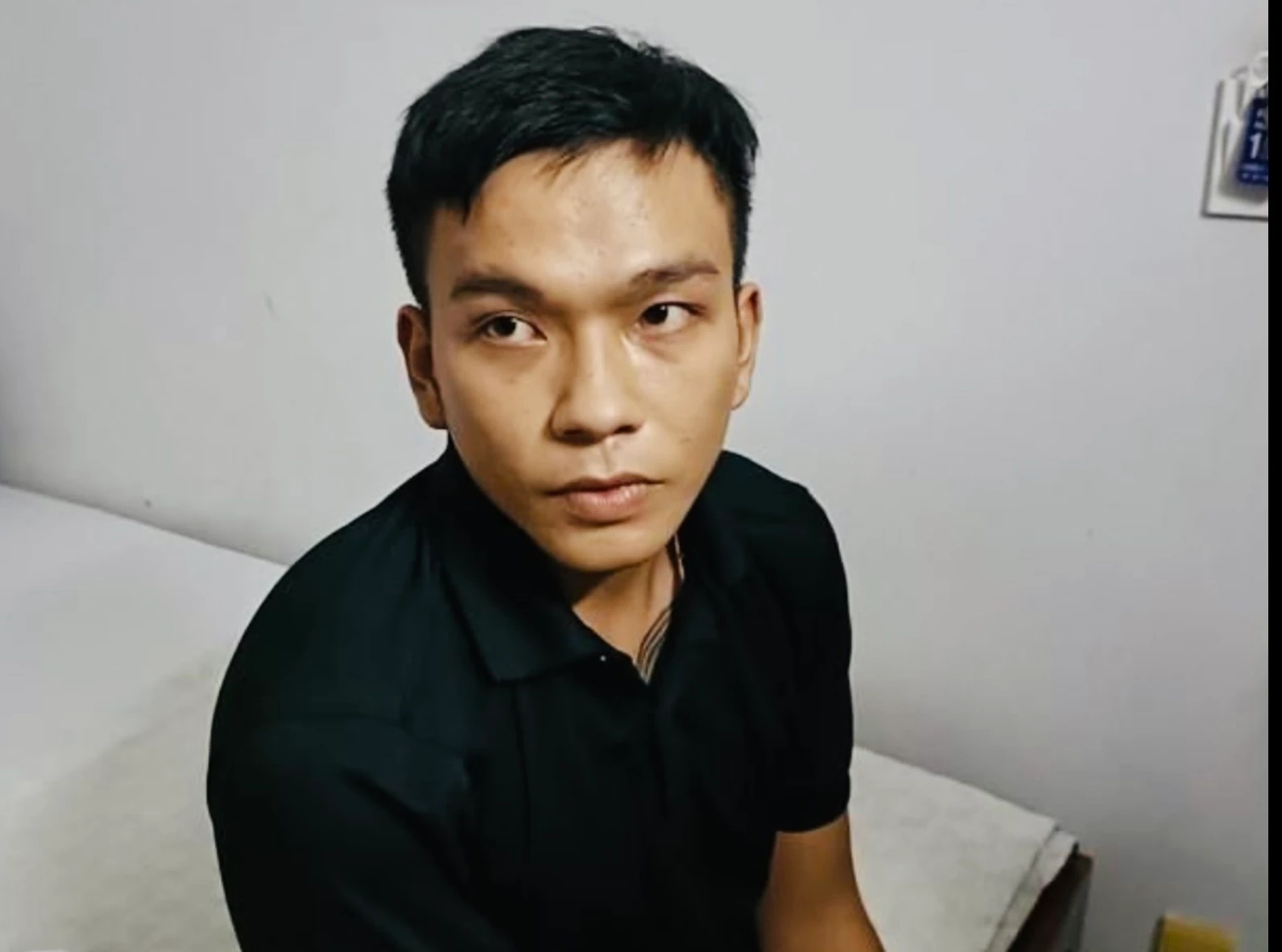 Tin nóng 23/10: Hai cầu thủ bị trộm đồng hồ Rolex, lắc tay kim cương