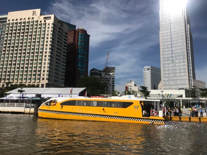 Cận cảnh tuyến buýt đường thủy đầu tiên TP HCM vận hành chính thức