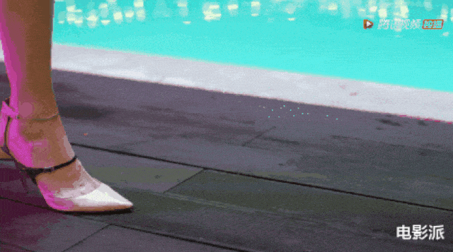 Phim Trung Quốc bị chỉ trích coi thường trí tuệ khán giả - Hình 3 Phim Trung Quoc bi chi trich coi thuong tri tue khan gia-Hinh-3