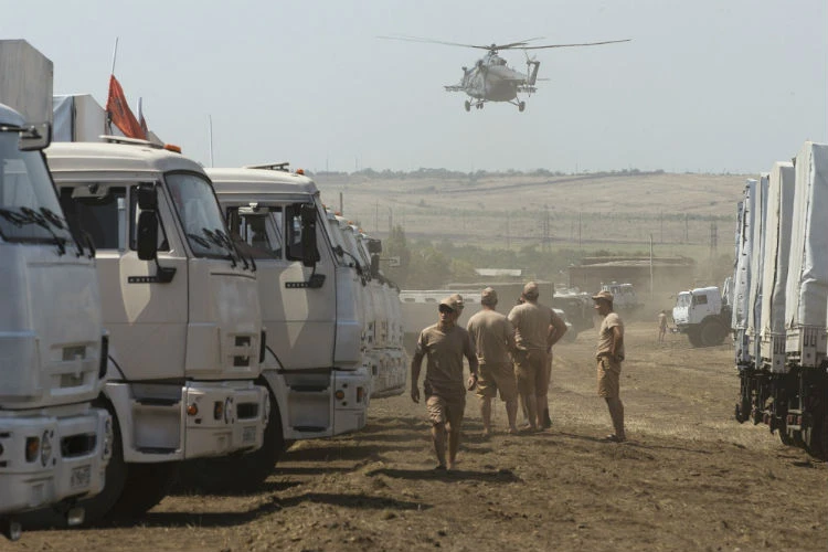 Toàn cảnh đoàn xe cứu trợ Nga tiến vào Lugansk