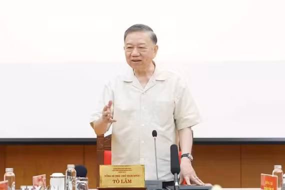 Văn hóa phải hiện diện trong mọi quyết sách về phát triển đất nước