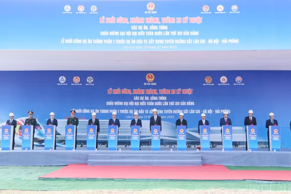 Nhìn lại toàn cảnh bức tranh hạ tầng giao thông năm 2025