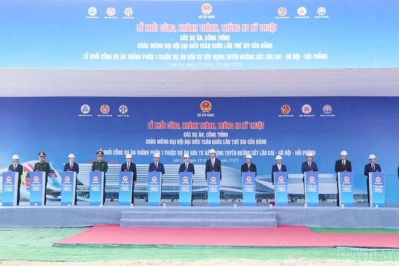 Nhìn lại toàn cảnh bức tranh hạ tầng giao thông năm 2025