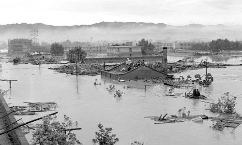 Cảnh tượng kinh hoàng sau những trận "đại hồng thủy" ở TQ