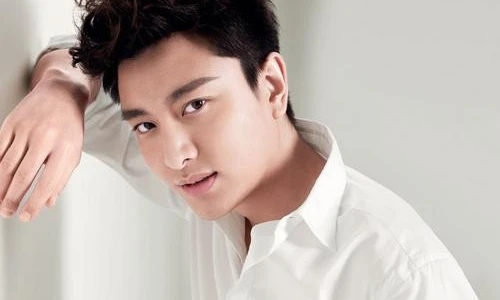 Những con giáp nam nghèo thì ngoan, có tiền là hư hỏng