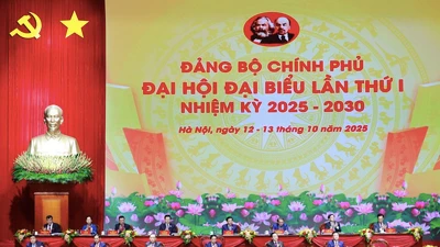 Khai mạc Đại hội đại biểu Đảng bộ Chính phủ lần thứ I