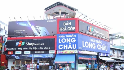 Long Châu dẫn dắt đà tăng trưởng của FPT Retail trong nửa đầu năm 2025