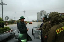 Quân khu 5 họp khẩn ứng phó mưa lũ tại Nam Trung bộ