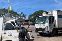 Một tài xế tử vong khi 2 ô tô va chạm trên quốc lộ 19