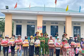 Nhiều hoạt động hỗ trợ người dân Gia Lai chịu thiệt hại do bão lũ