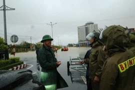 Quân khu 5 họp khẩn ứng phó mưa lũ tại Nam Trung bộ