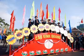 Rộn ràng ngày hội thanh niên ưu tú tỉnh Gia Lai lên đường nhập ngũ