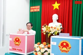 Cử tri tỉnh Gia Lai nô nức tham gia ngày hội non sông