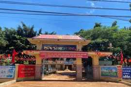 Hiệu trưởng lên mạng 'cầu cứu' vì học sinh của trường thiếu sách giáo khoa