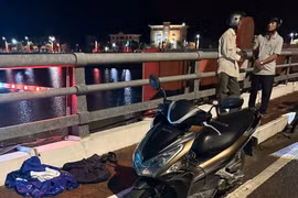 Tìm thấy thi thể người đàn ông nghi nhảy cầu Bồng Sơn tự tử trong đêm 