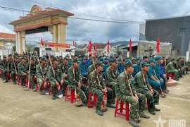 170 cán bộ, chiến sĩ thuộc Bộ CHQS tỉnh Gia Lai ra quân xây dựng nhà cho dân