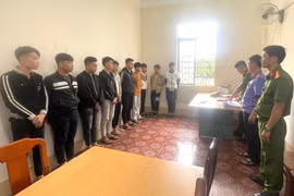 Khởi tố 11 đối tượng nẹt pô, rú ga rồi hỗn chiến tại Gia Lai