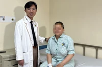 Phẫu thuật khẩn cấp cứu sống bệnh nhân xuất huyết dưới não hiếm gặp