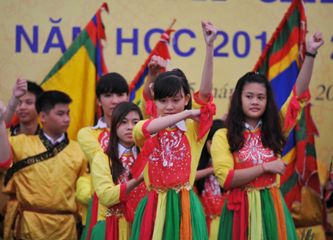 Các tiết mục múa của học sinh trường Xã Đàn được dàn dựng rất công phu.