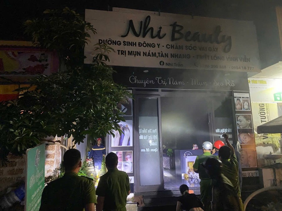 Căn nhà nơi chị N. đã tử vong trong vụ cháy. Ảnh: D.T 2.jpg